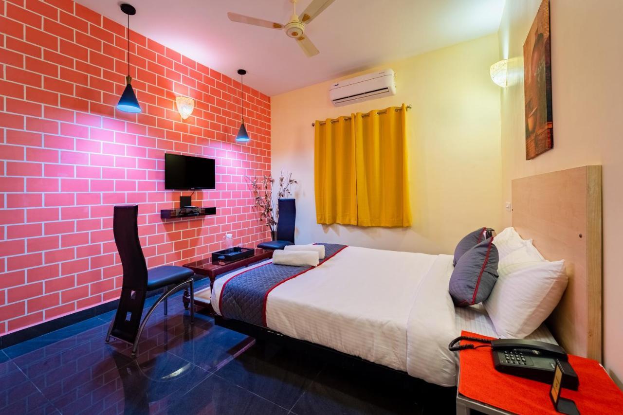 Sornalaxmi Residency Pondicherry Exterior foto